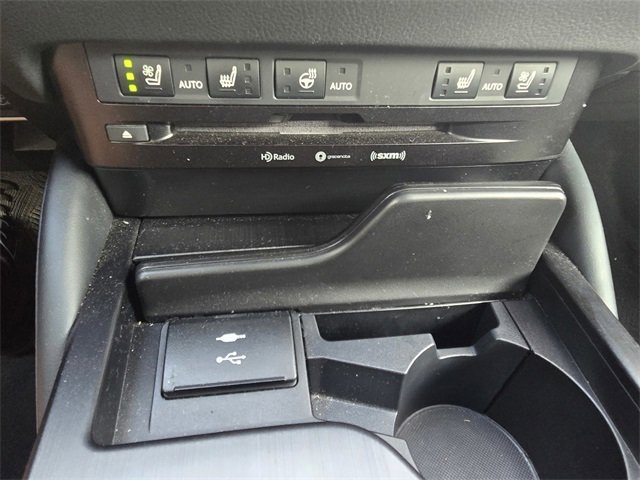 Used 2021 Lexus ES 350 F Sport image 18