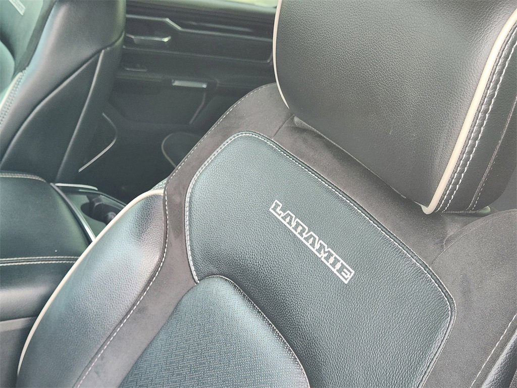 Used 2022 RAM 1500 Laramie w/ Sport Appearance Package image 16