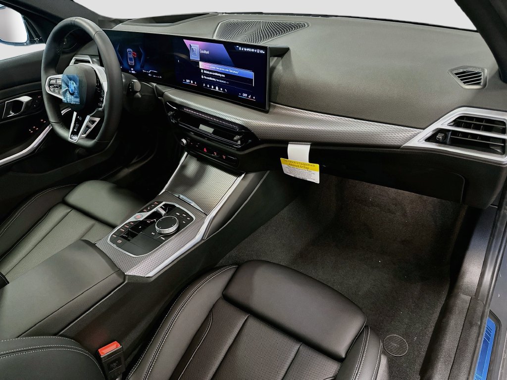 New 2026 BMW 330i xDrive Sedan w/ M Sport Package AWD/4WD image 31