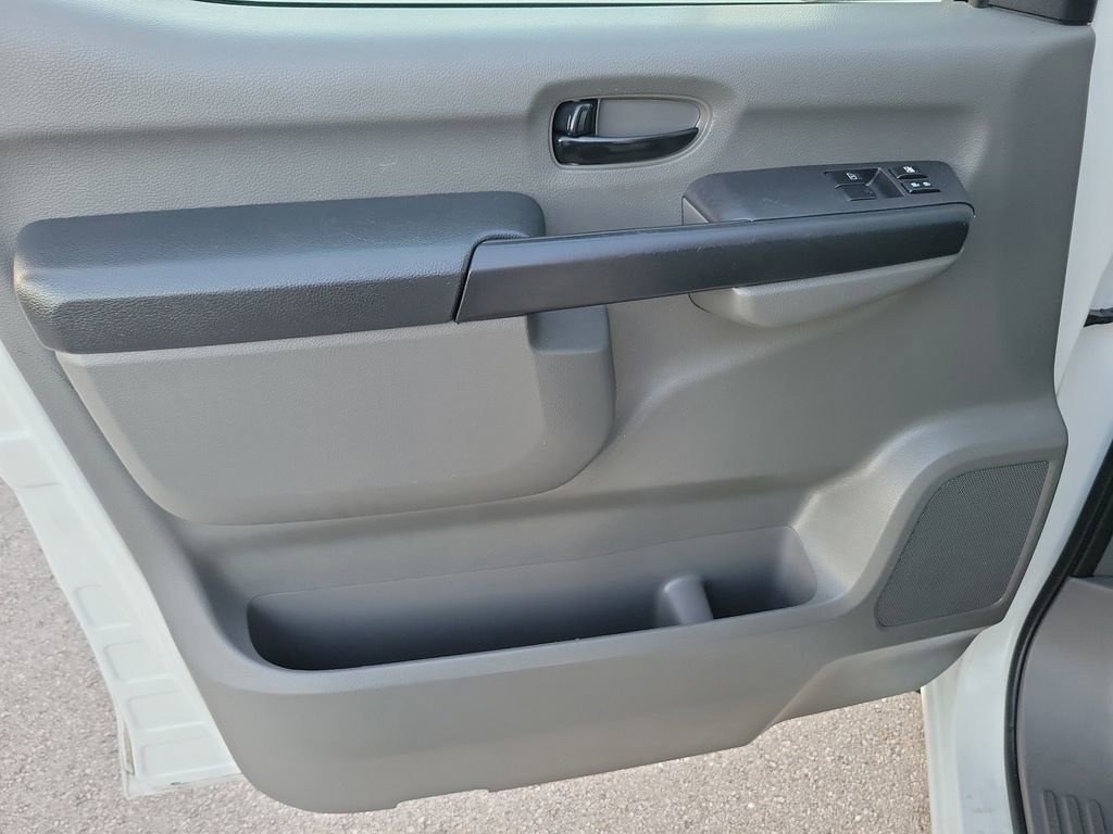 Used 2020 Nissan NV 1500 S image 13