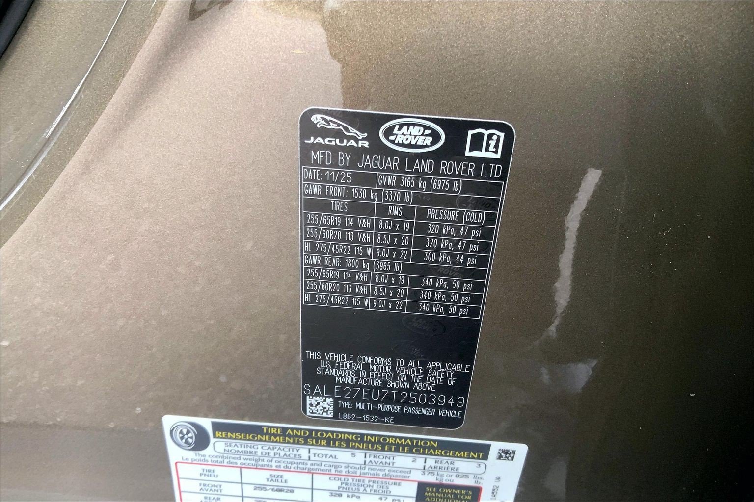 Certified 2026 Land Rover Defender 110 X-Dynamic SE AWD/4WD image 31