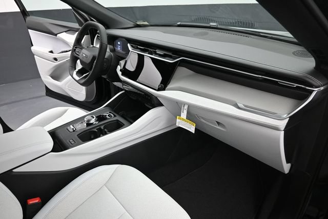 New 2026 Jeep Cherokee Laredo AWD/4WD image 18