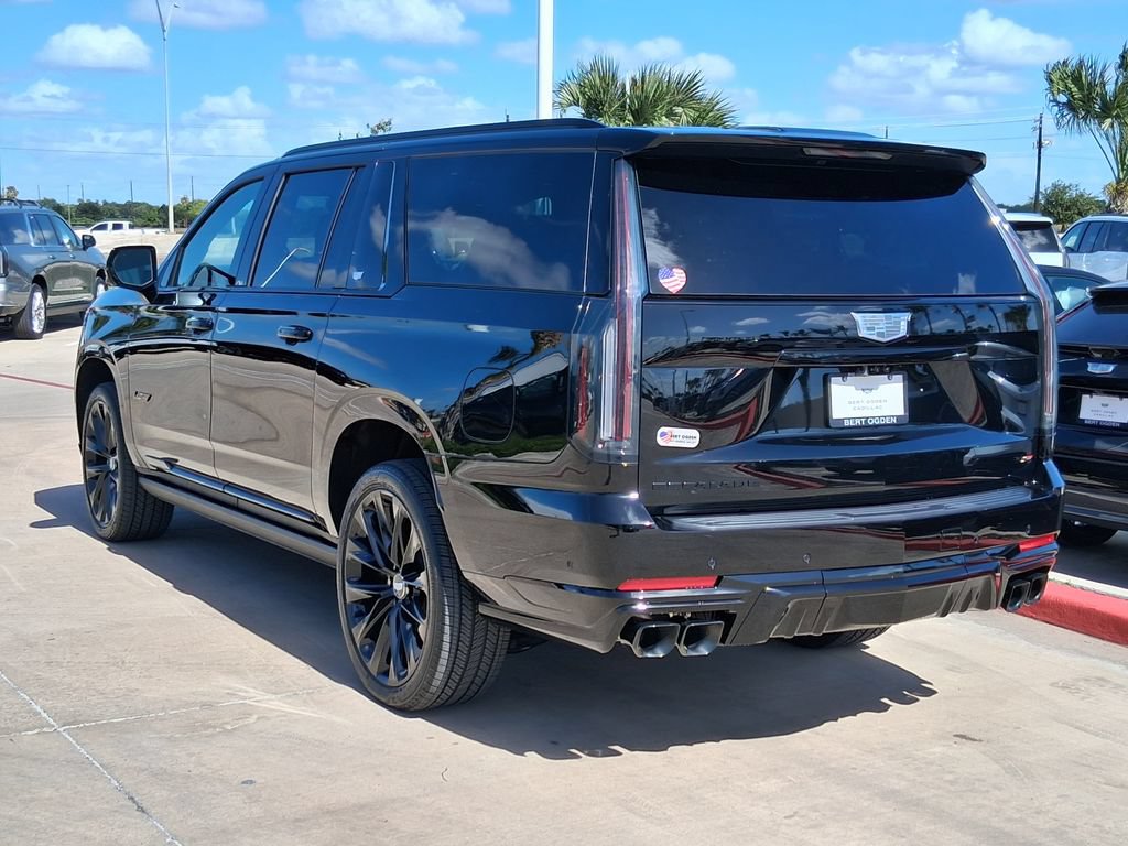 New 2026 Cadillac Escalade ESV V w/ LPO, ONYX Package AWD/4WD image 4