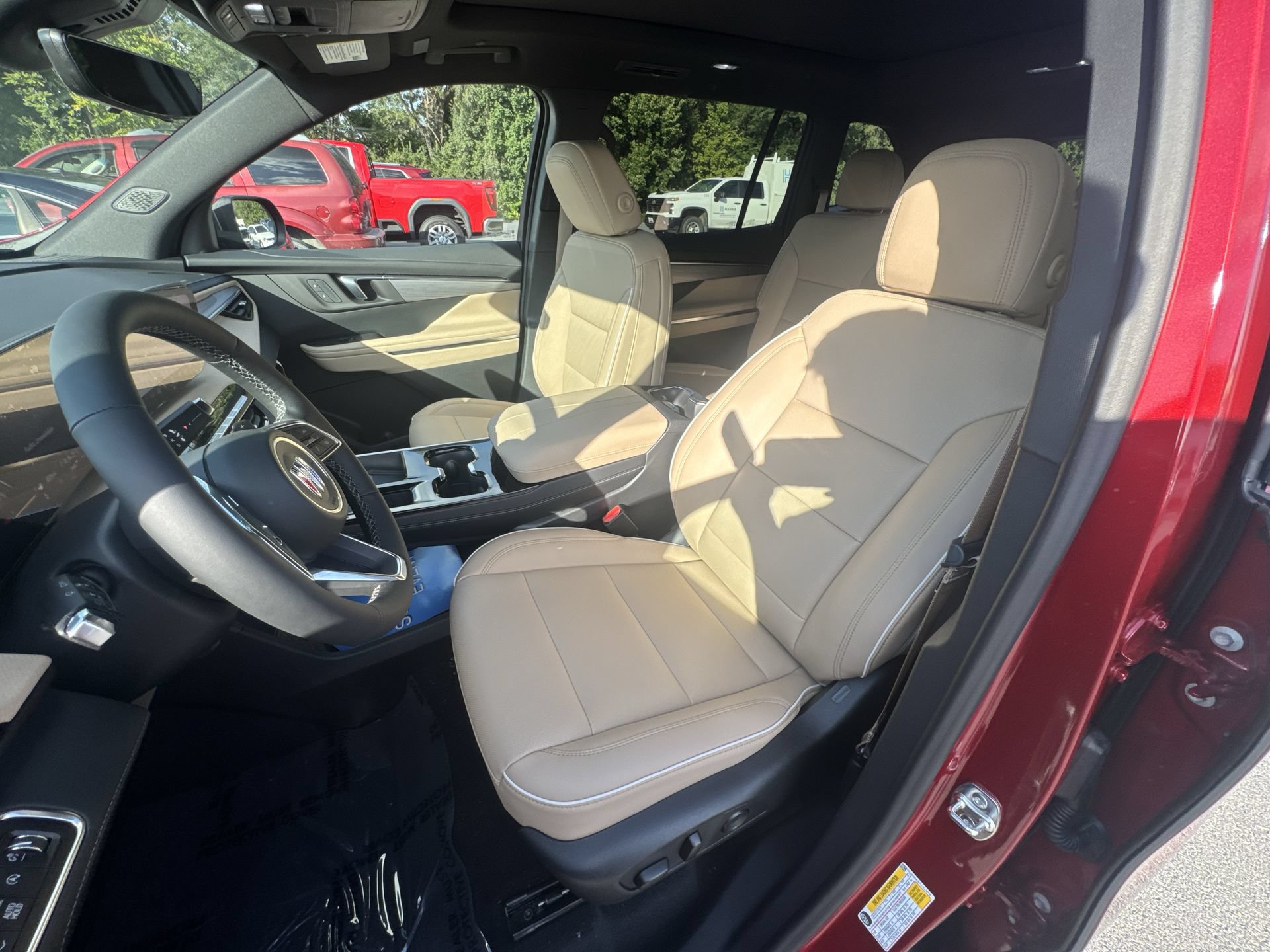 New 2027 Buick Enclave Preferred w/ Power Package AWD/4WD image 13