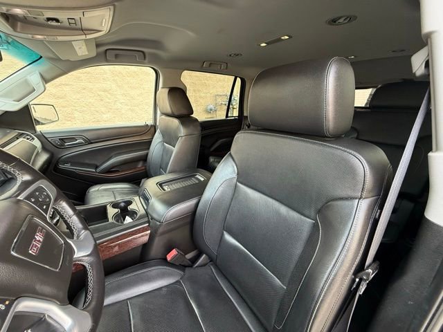 Used 2017 GMC Yukon SLT image 20