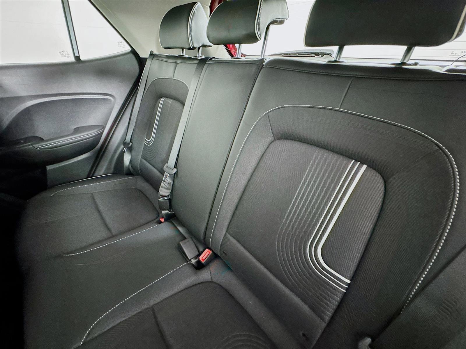 New 2025 Hyundai Venue Limited image 22