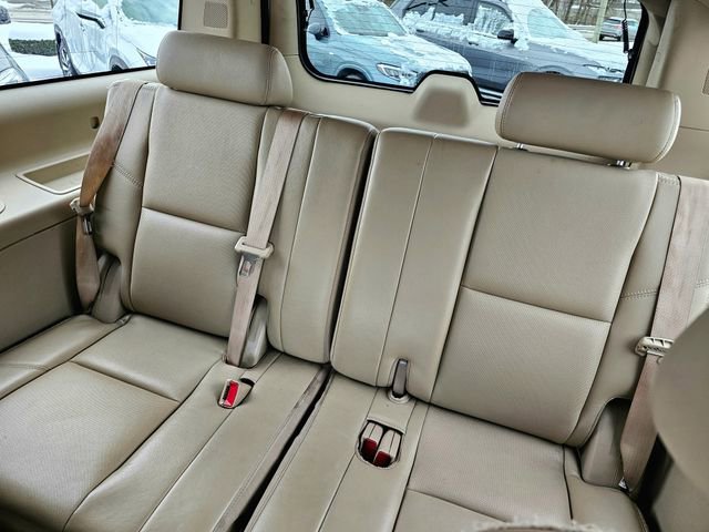 Used 2010 Chevrolet Suburban LTZ image 26