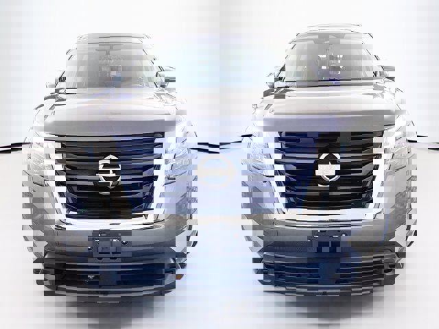 Certified 2025 Nissan Pathfinder SV image 2