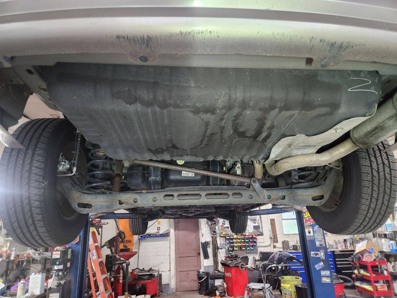 Used 2009 Dodge Grand Caravan SE w/ Climate Group FWD image 16