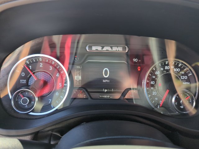 Used 2025 RAM 1500 Big Horn AWD/4WD image 10