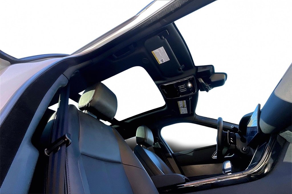 Used 2026 Land Rover Range Rover Velar S image 26