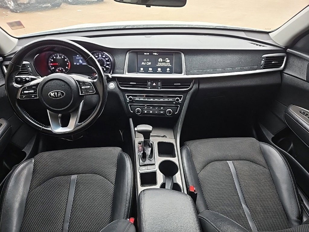 Used 2020 Kia Optima S image 13
