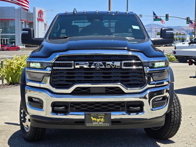 New 2025 RAM 5500 Tradesman AWD/4WD image 2