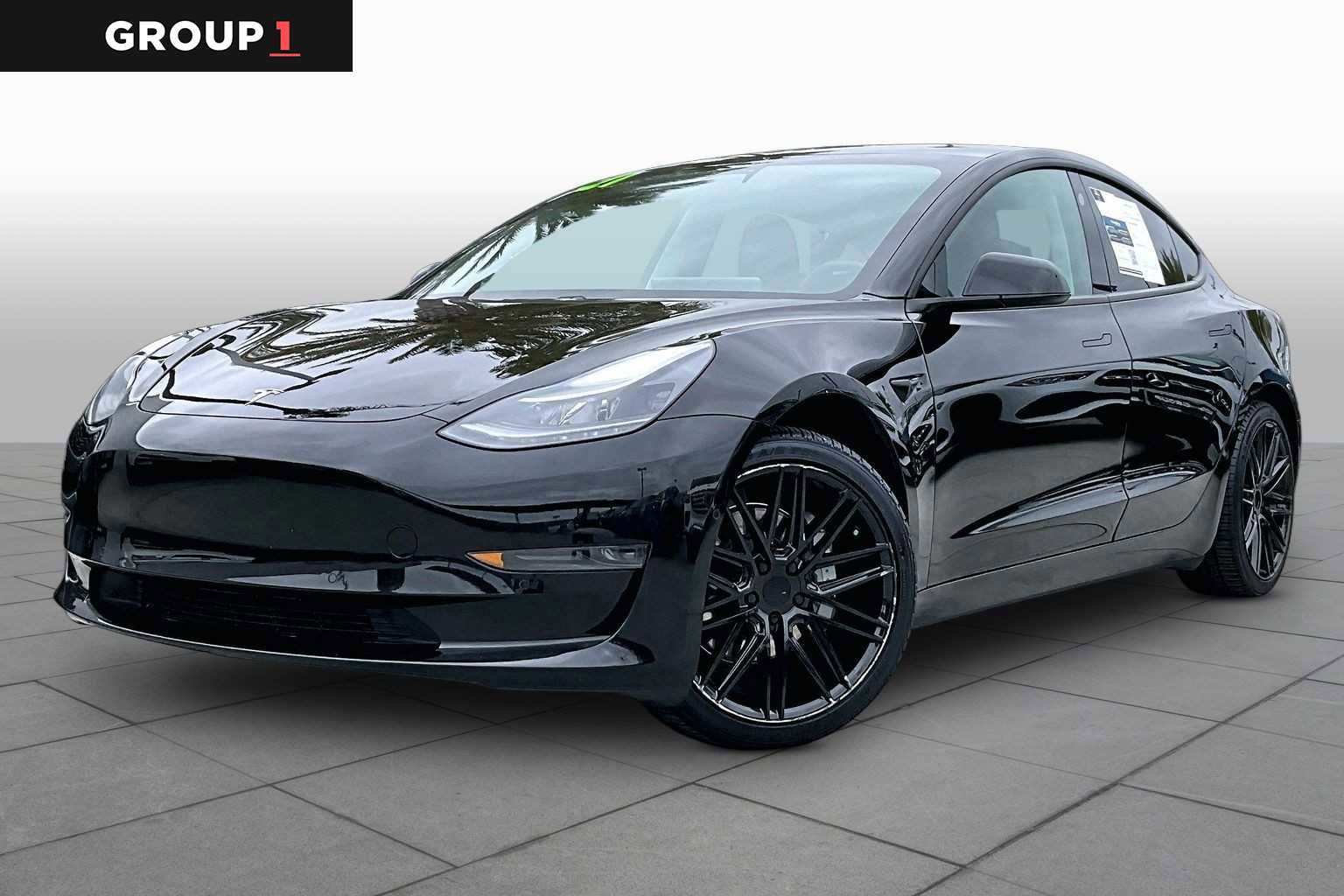 Used 2021 Tesla Model 3 Standard Range Plus RWD image 1