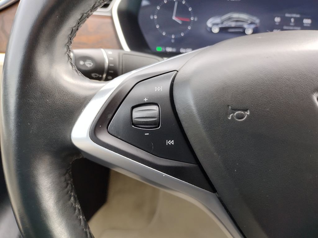 Used 2017 Tesla Model S 100D image 23
