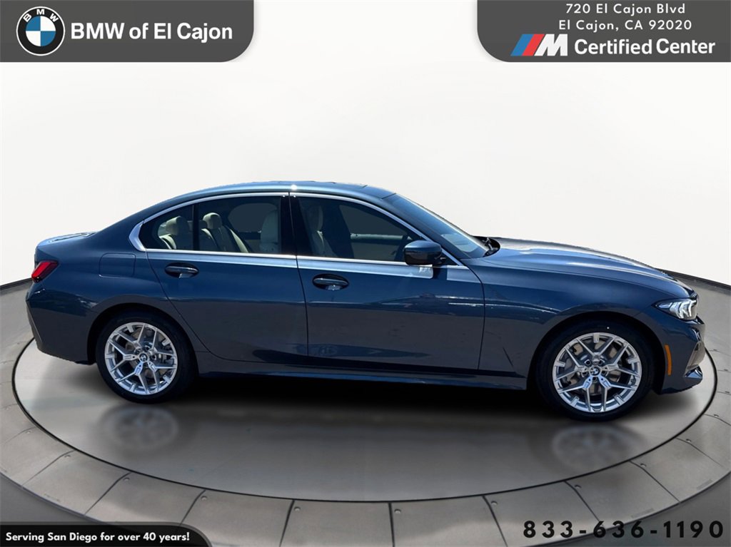 New 2025 BMW 330i Sedan w/ Convenience Package image 4
