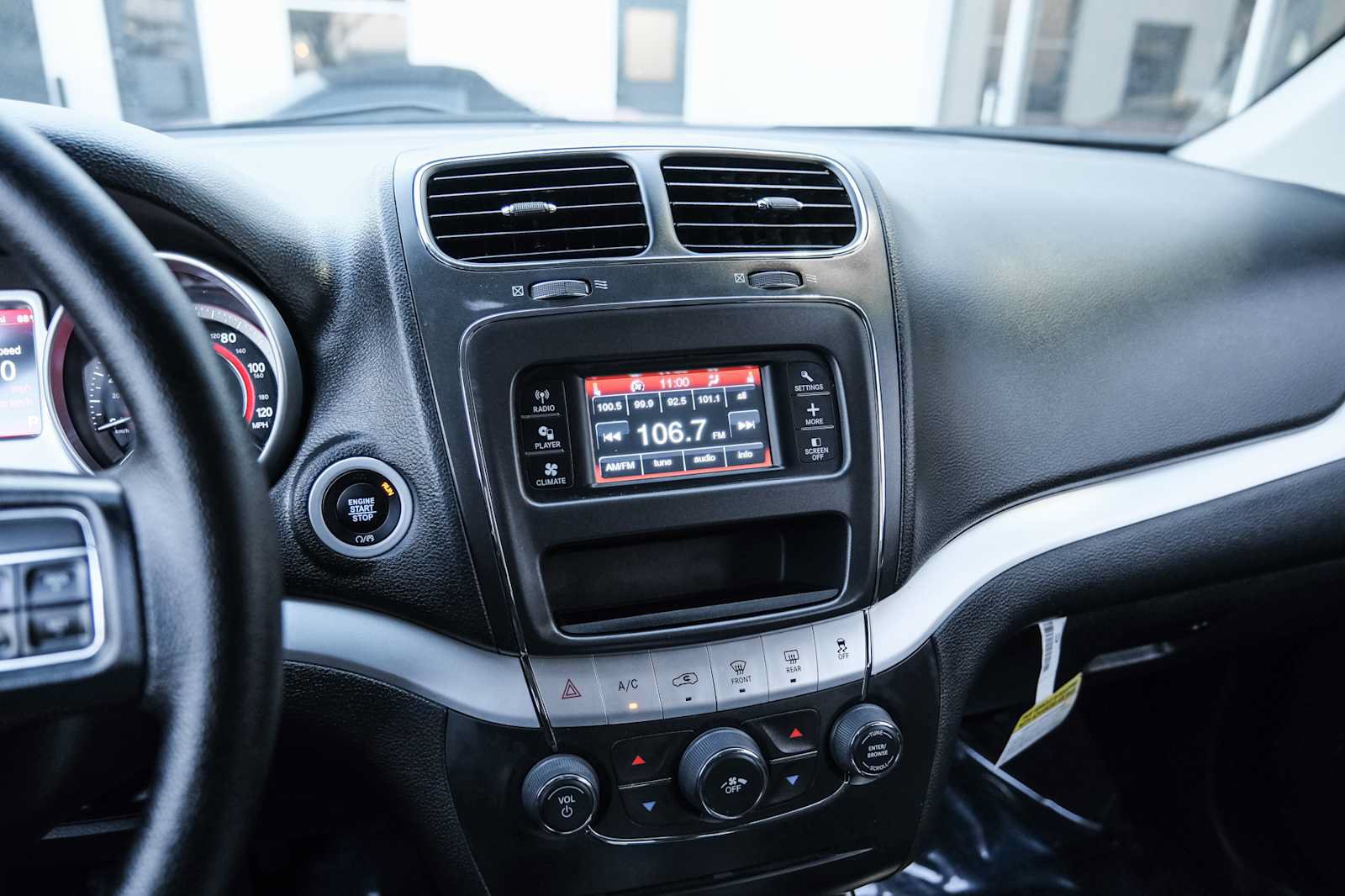 Used 2020 Dodge Journey SE FWD image 38