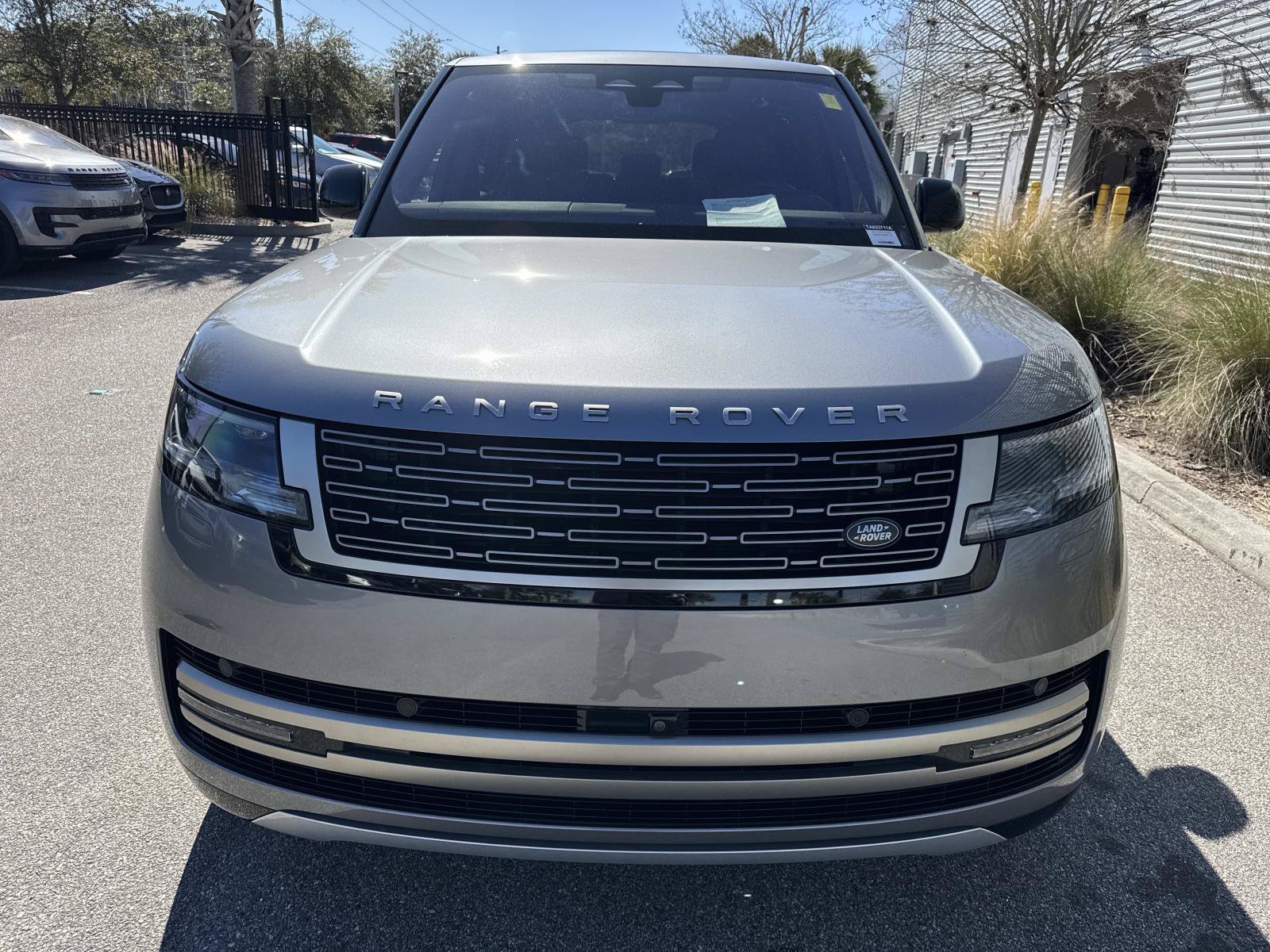 Certified 2023 Land Rover Range Rover SE AWD/4WD image 8