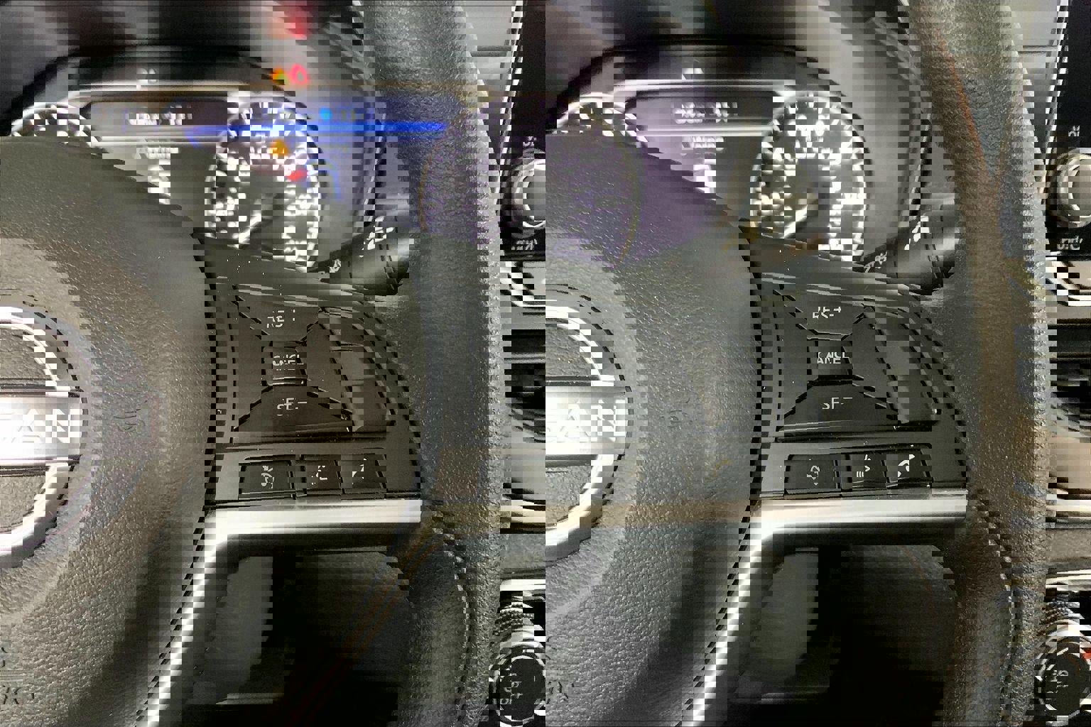 Used 2025 Nissan Altima 2.5 SV image 19