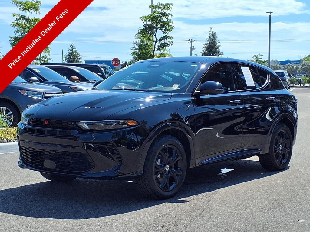 Used 2024 Dodge Hornet R/T w/ R/T Blacktop Package AWD/4WD image 4