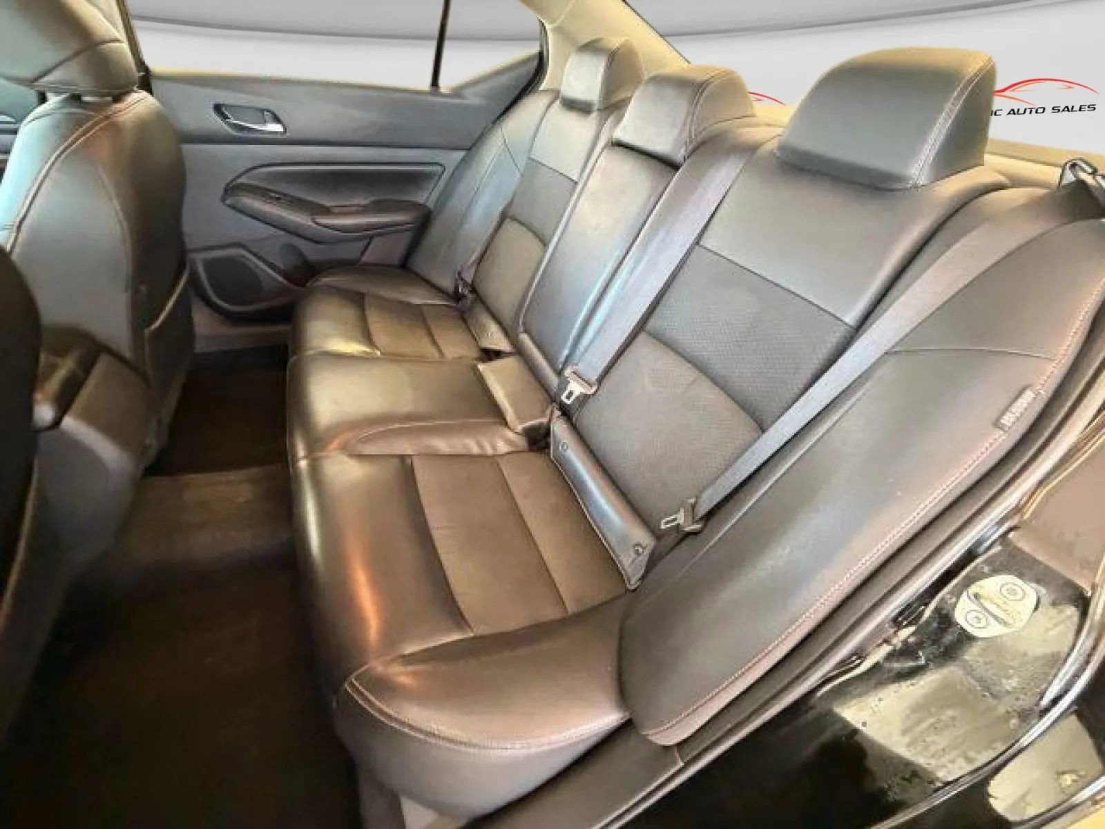 Used 2019 Nissan Altima 2.5 SR AWD/4WD image 13
