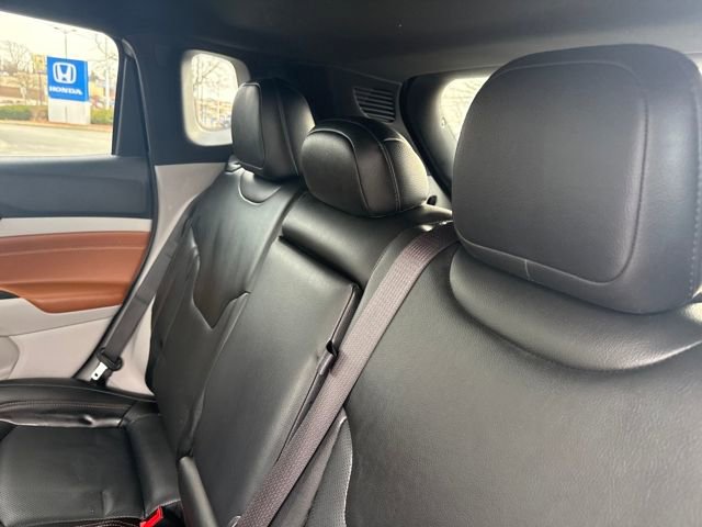 Used 2023 Jeep Compass Limited w/ Sun and Sound Group image 17