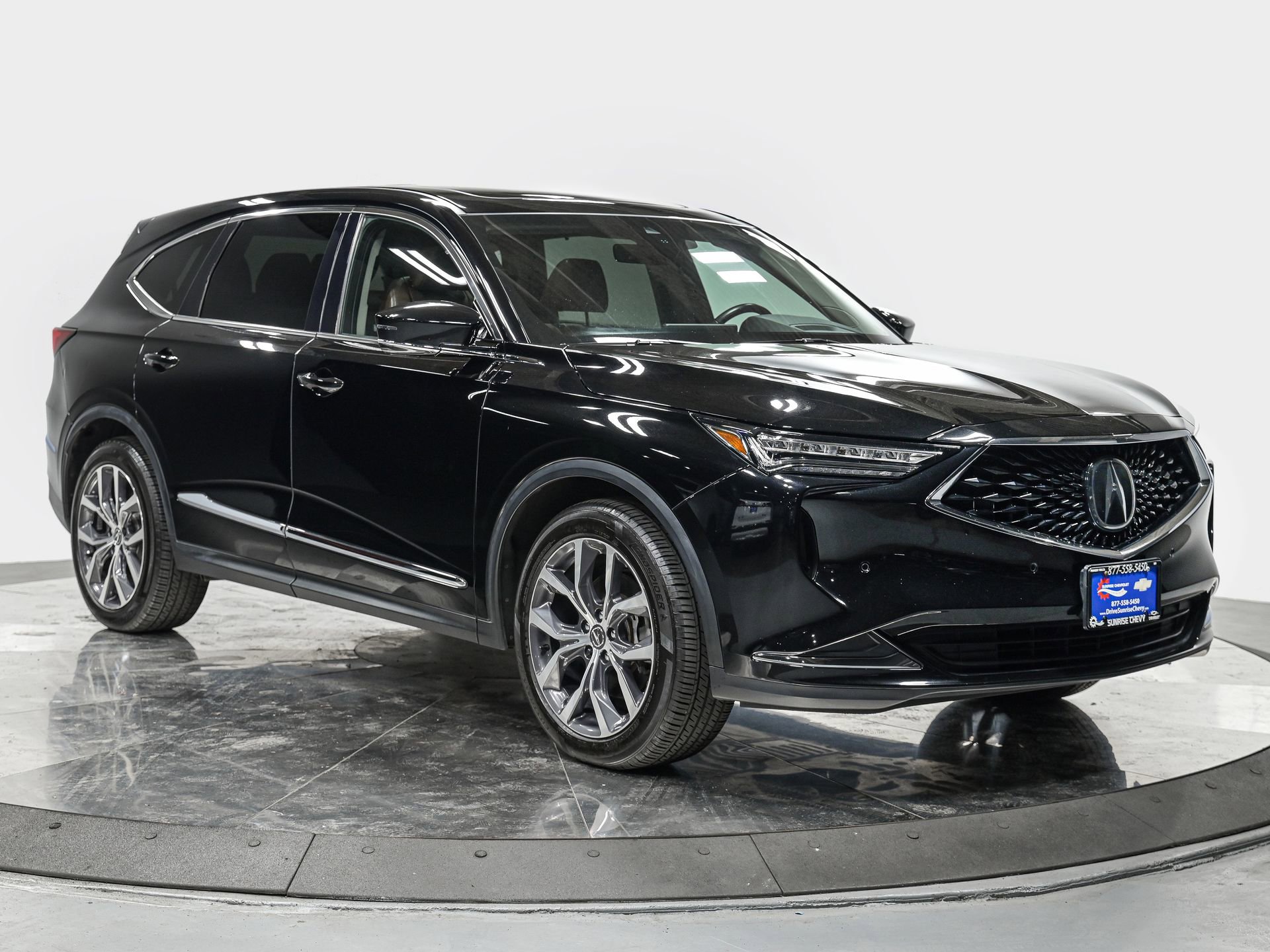 Used 2022 Acura MDX SH-AWD w/ Technology Package image 9