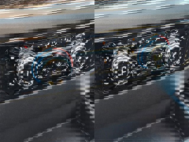 New 2026 GMC Sierra 1500 Elevation w/ Preferred Package image 18