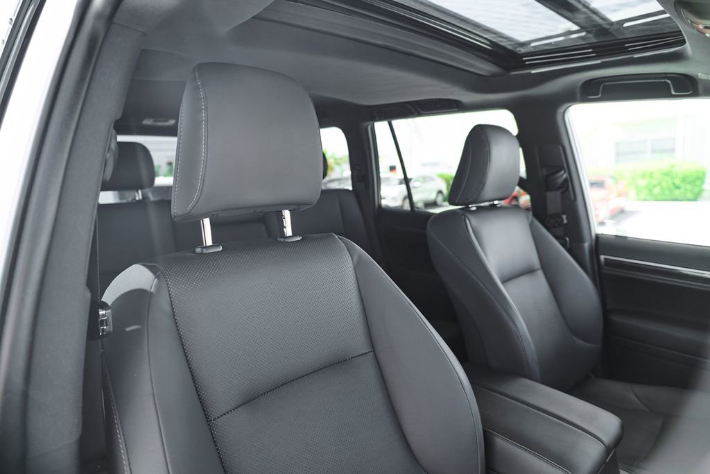 Used 2023 Lexus GX 460 Premium w/ Premium Plus Package AWD/4WD image 40