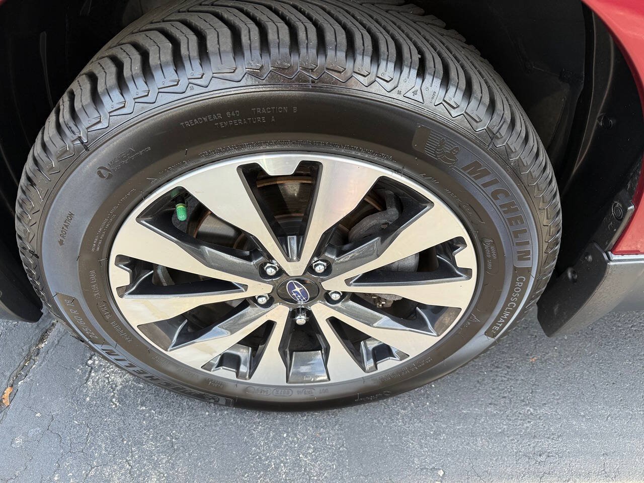 Used 2016 Subaru Outback 2.5i Limited AWD/4WD image 98