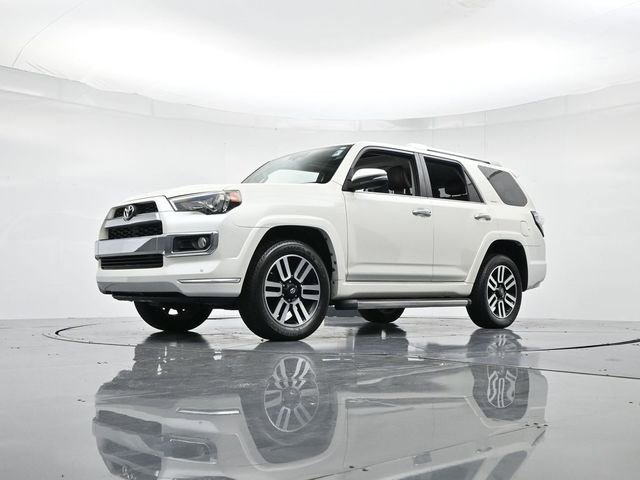 Used 2016 Toyota 4Runner SR5 image 34
