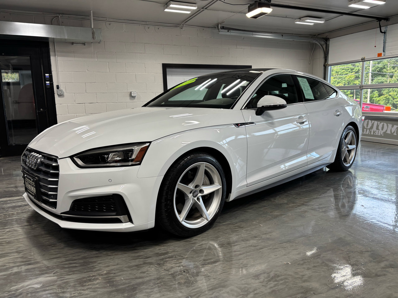 Used 2019 Audi A5 2.0T Premium Plus w/ Premium Plus image 4