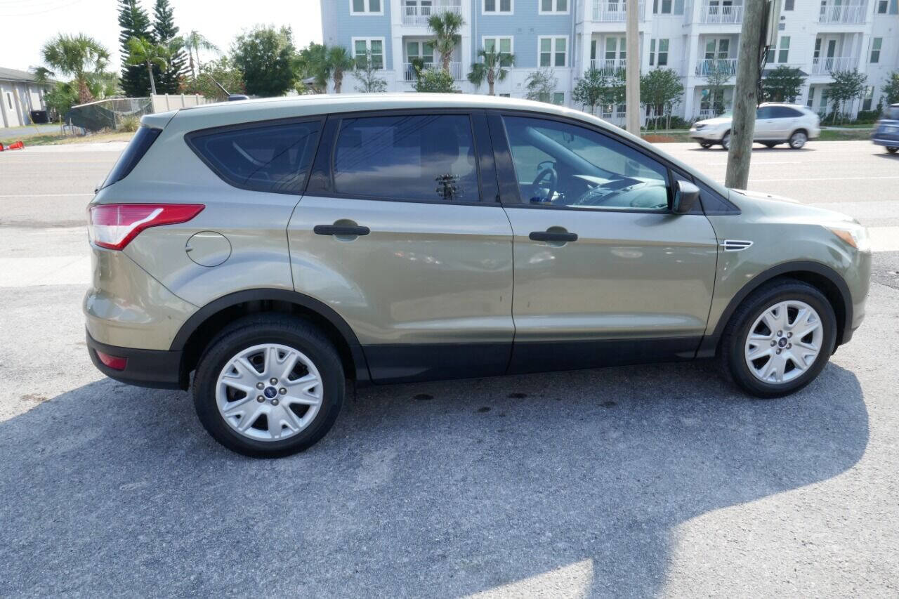 Used 2014 Ford Escape S image 9
