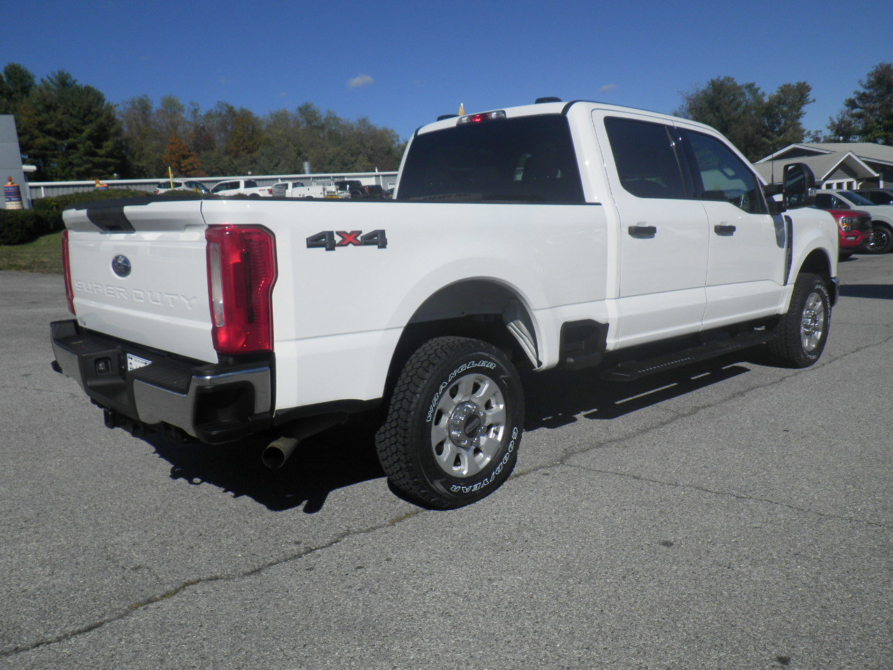 Certified 2024 Ford F250 XLT image 7