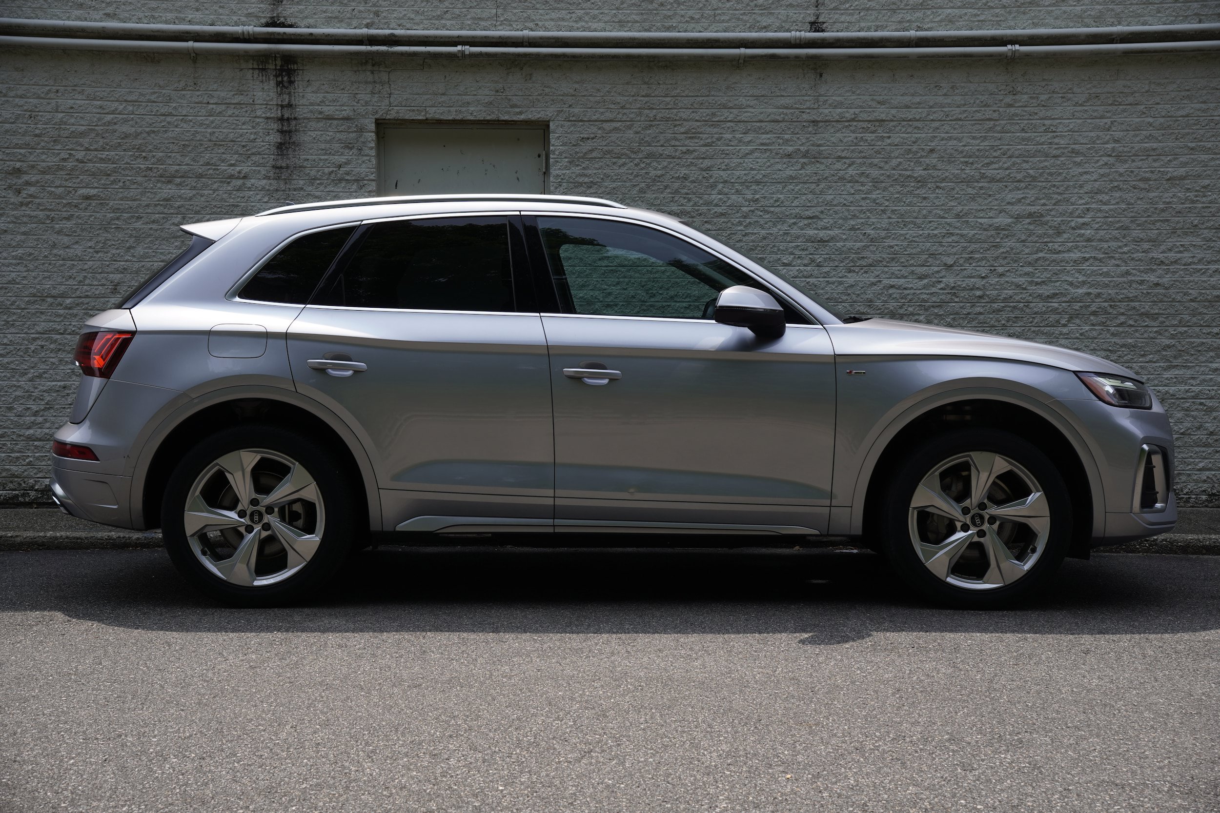 Used 2023 Audi Q5 2.0T Premium Plus w/ Premium Plus Package AWD/4WD image 9