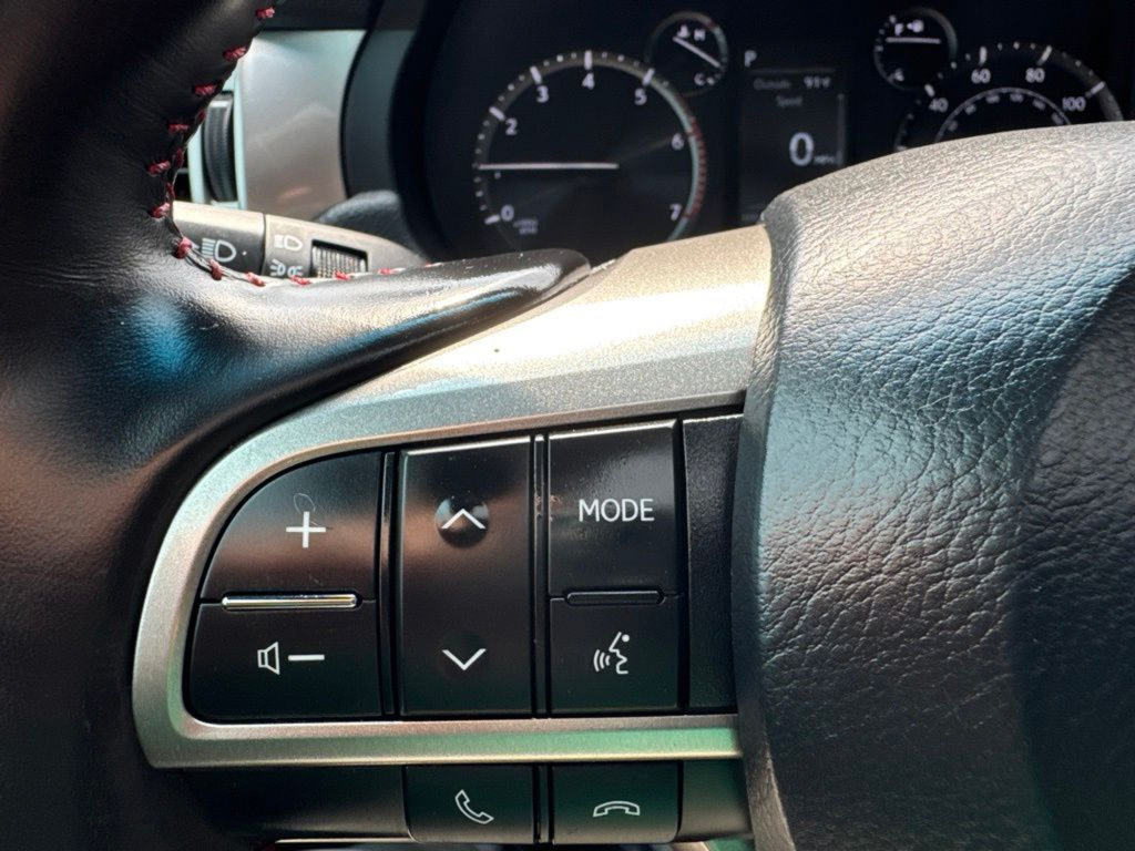 Used 2023 Lexus GX 460 Premium AWD/4WD image 16