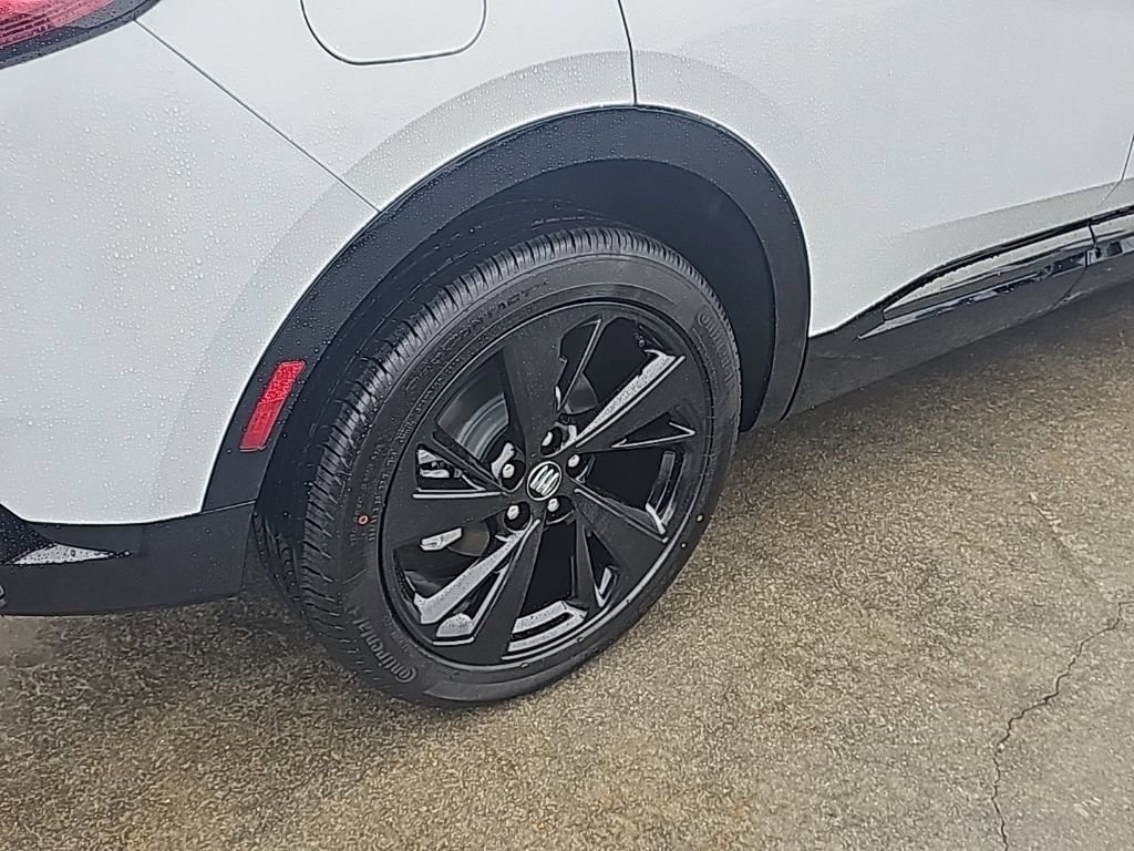 New 2026 Buick Envision Sport Touring image 8