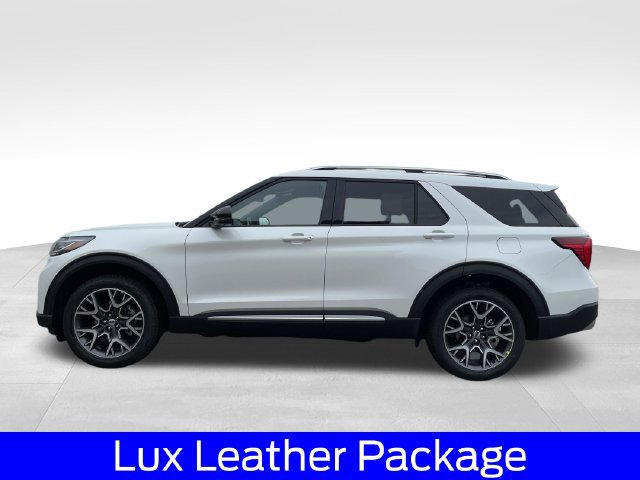 New 2027 Ford Explorer Platinum w/ 3.0L Ultimate Package AWD/4WD image 2