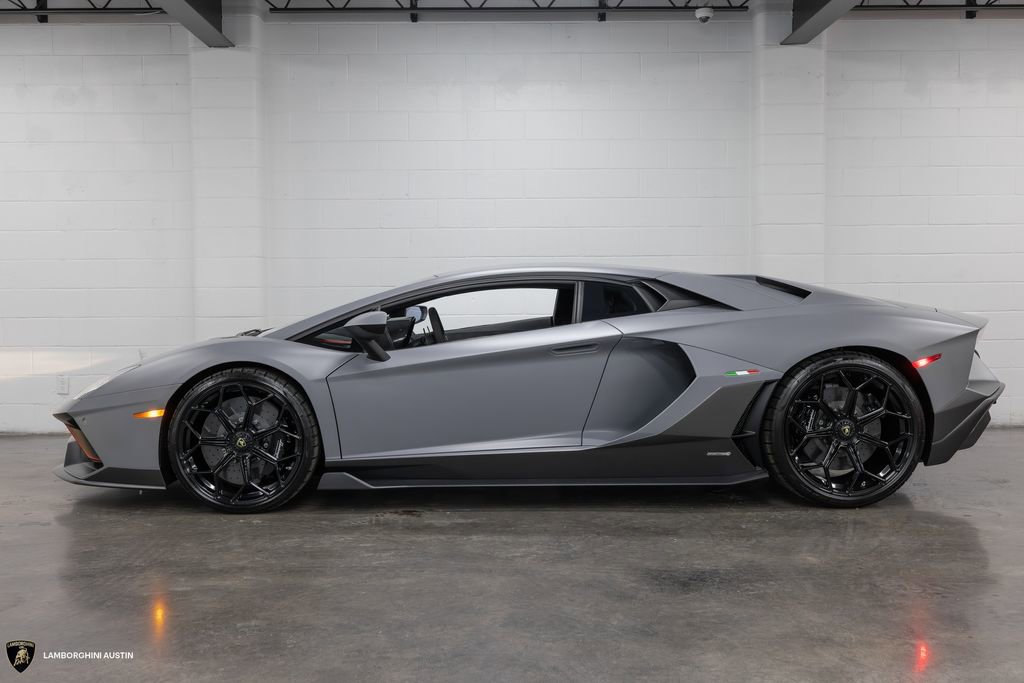 Used 2022 Lamborghini Aventador LP 780-4 Ultimae image 9