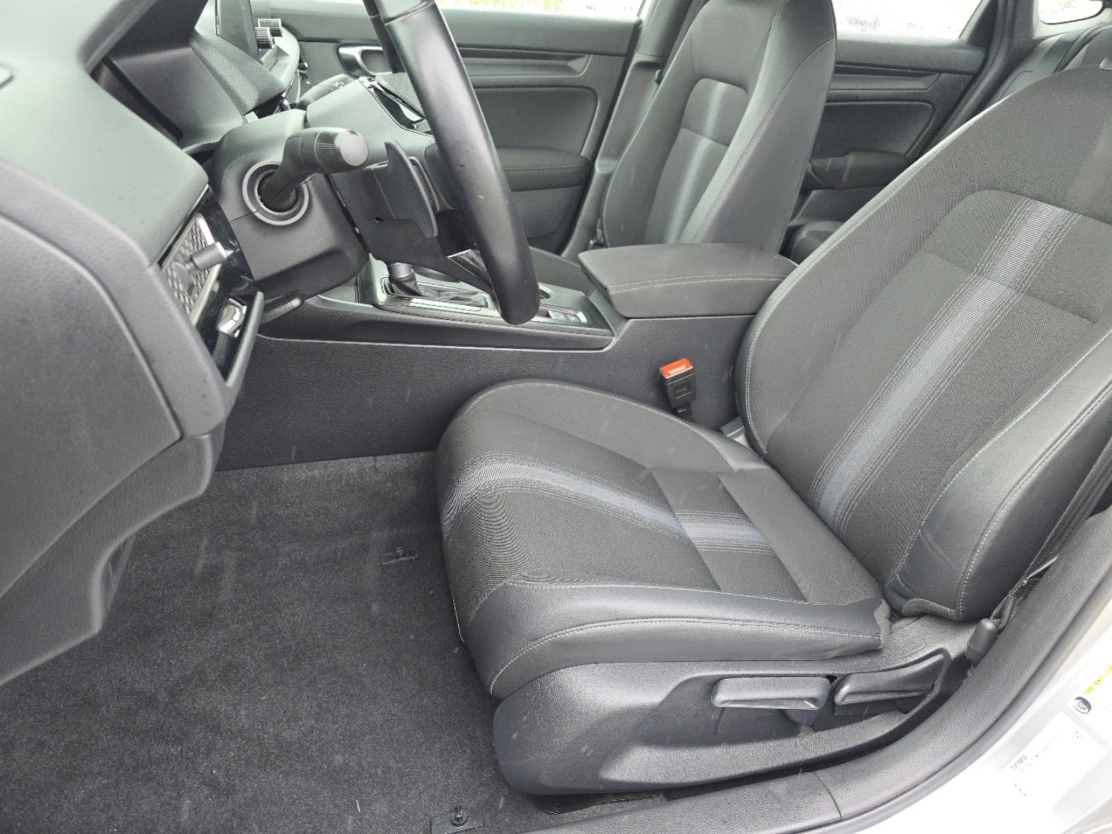 Used 2025 Honda Civic Sport image 23