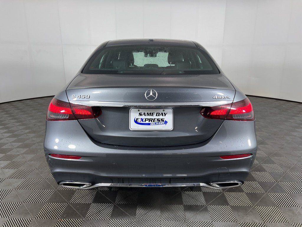 Used 2023 Mercedes-Benz E 450 4MATIC Sedan image 5