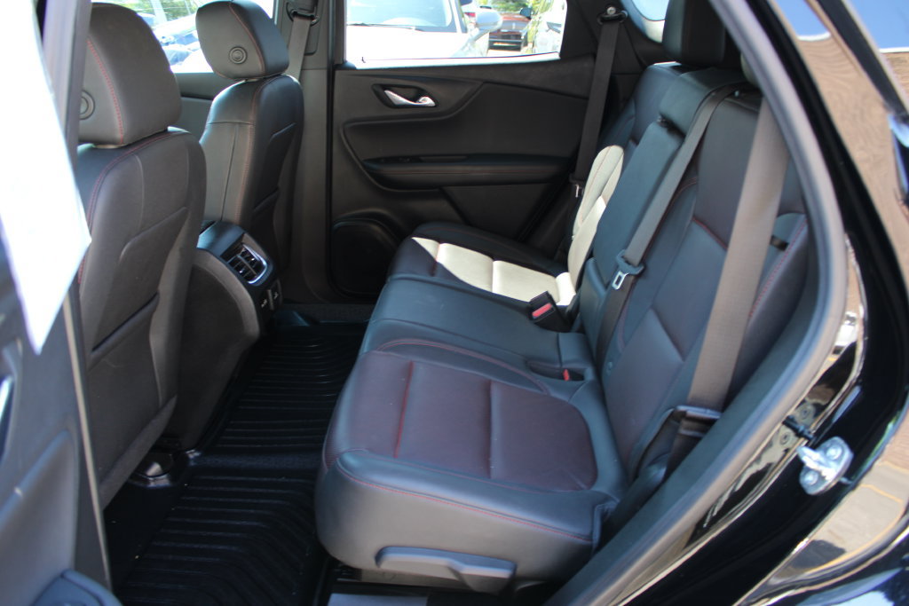 Certified 2022 Chevrolet Blazer RS w/ Enhanced Convenience Package AWD/4WD image 43