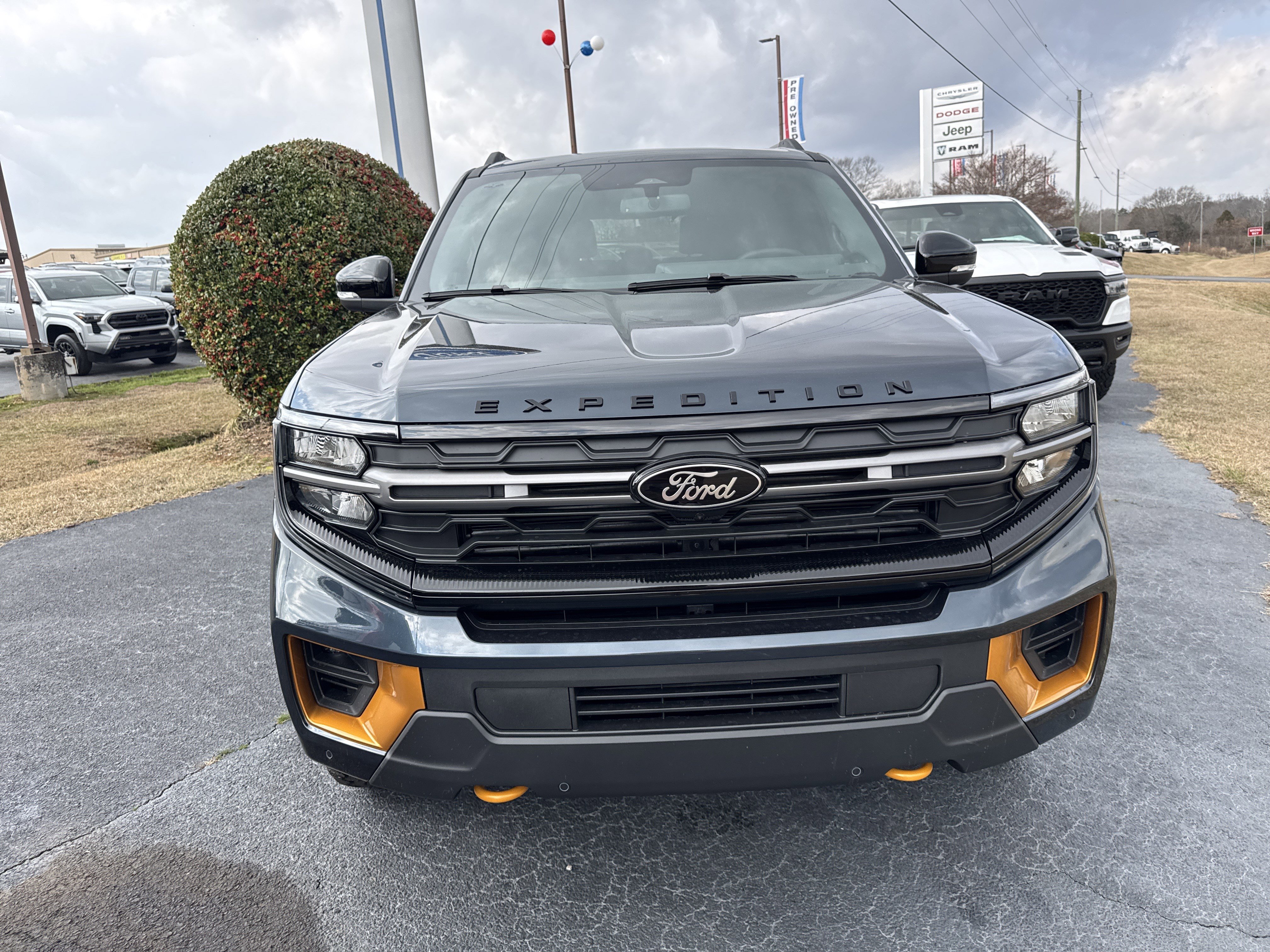 New 2026 Ford Expedition Tremor AWD/4WD image 3