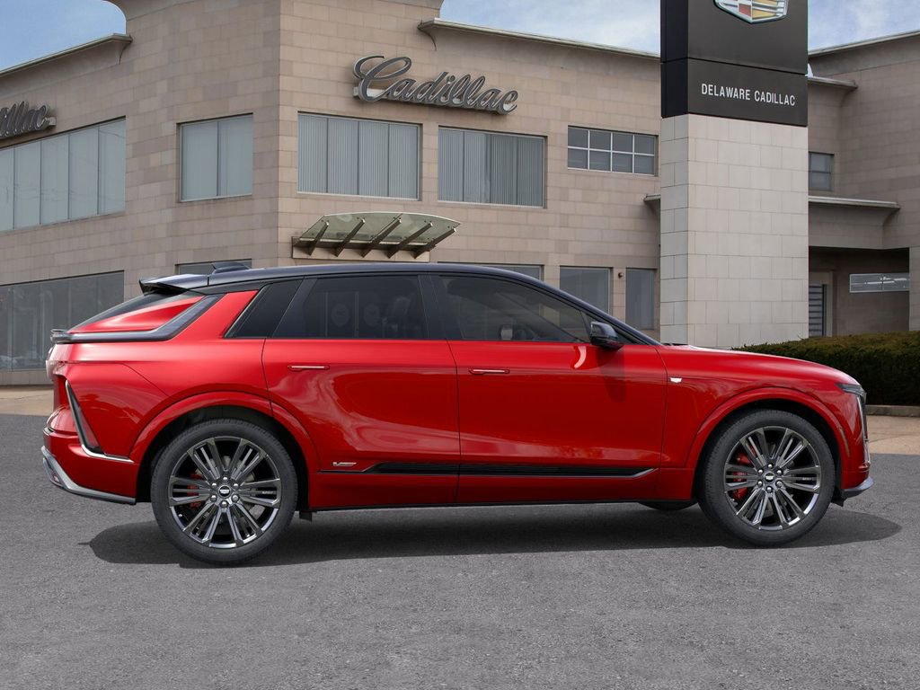 New 2026 Cadillac Lyriq V w/ Exterior Carbon Fiber Package image 5