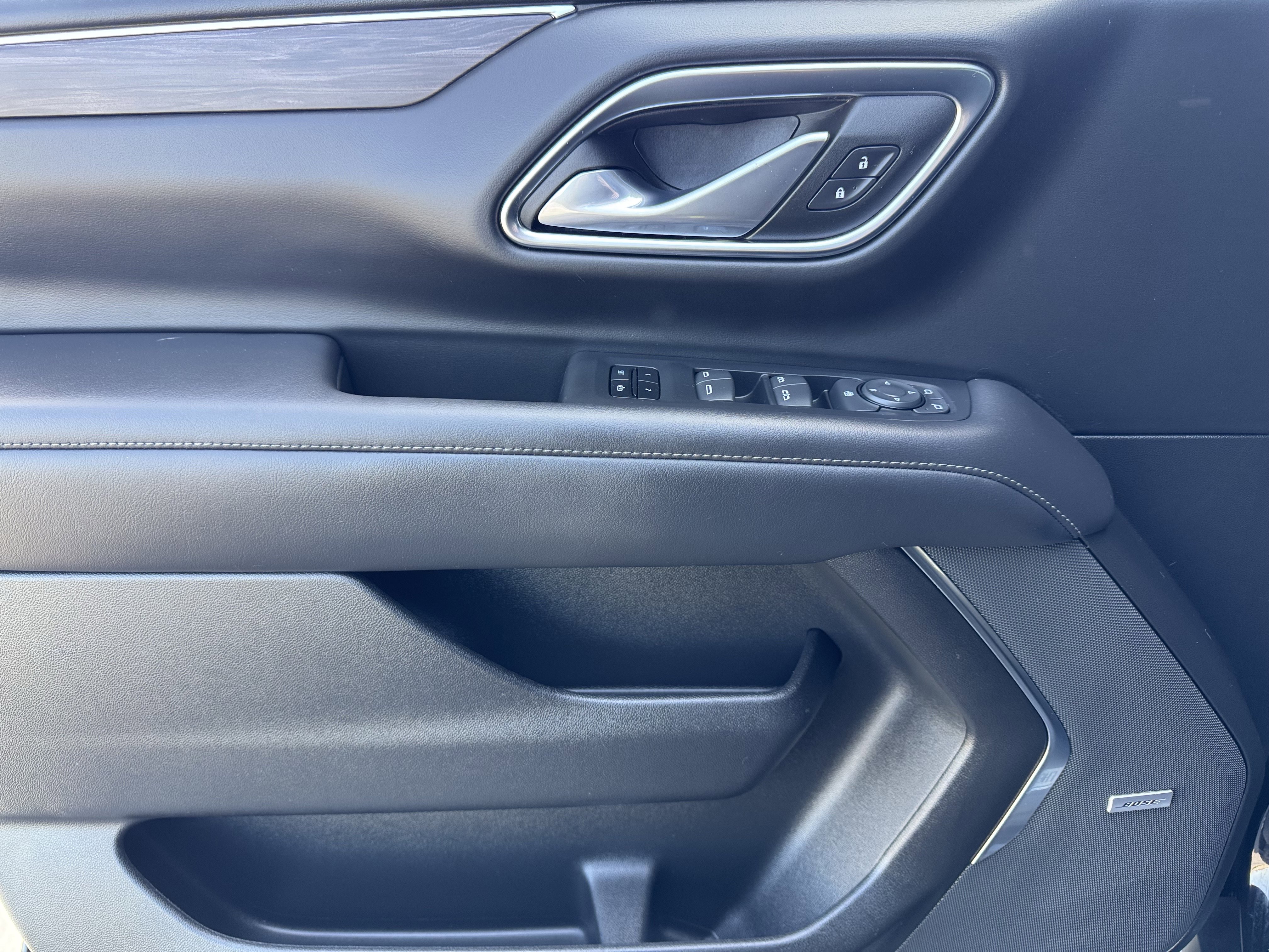 Used 2024 Chevrolet Tahoe LT image 11