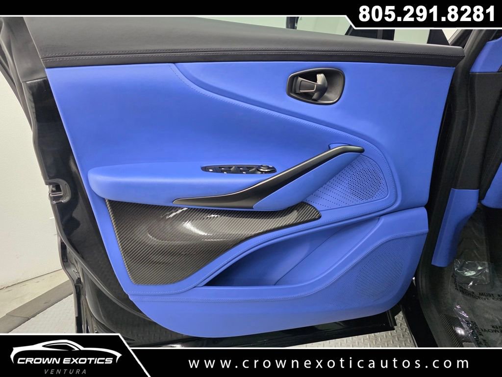 Used 2024 Aston Martin DBX 707 image 27