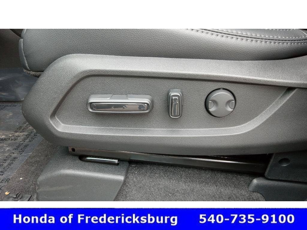 Certified 2025 Honda Pilot EX-L image 26