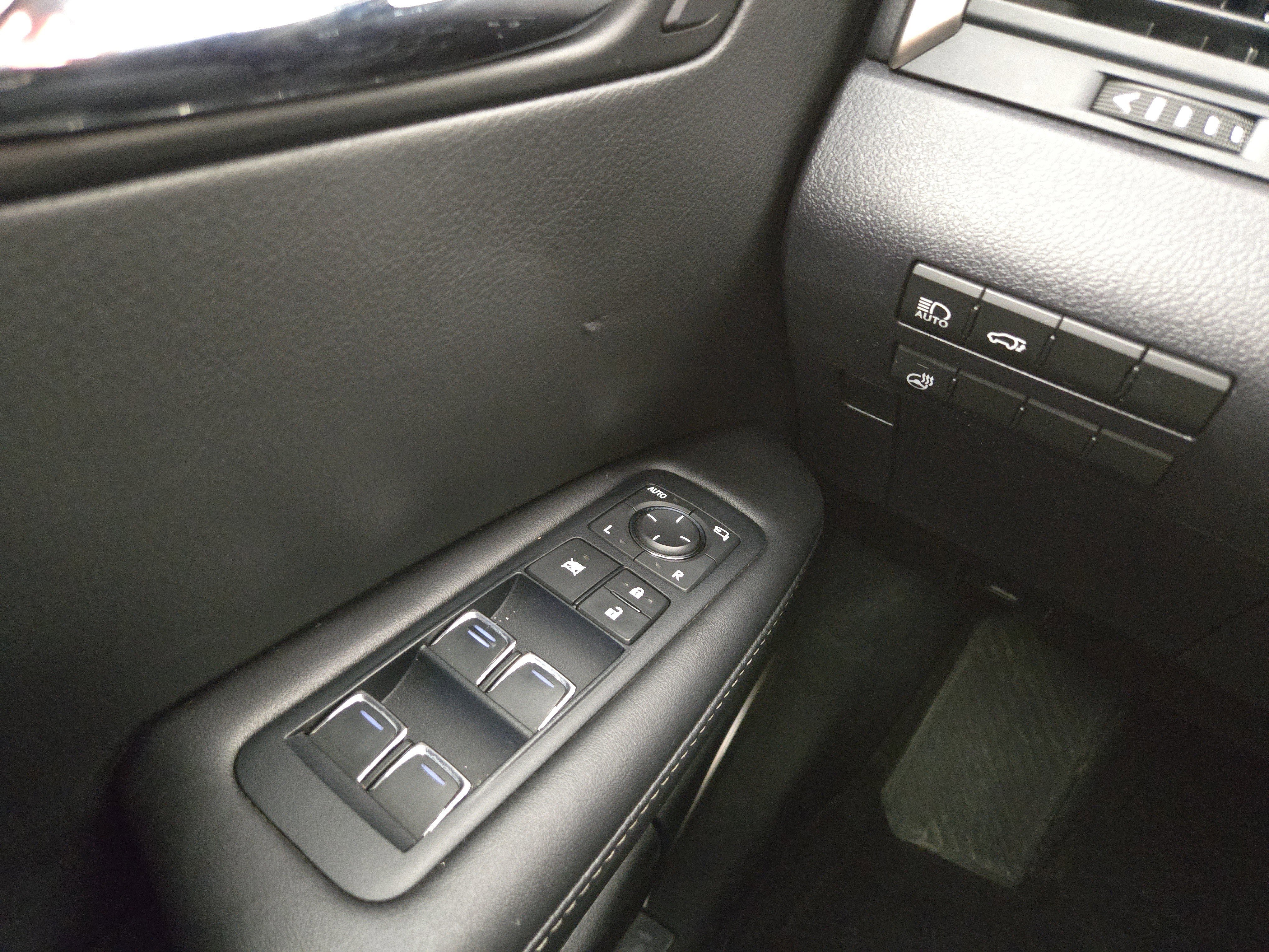 Used 2017 Lexus RX 350 AWD w/ Premium Package image 29