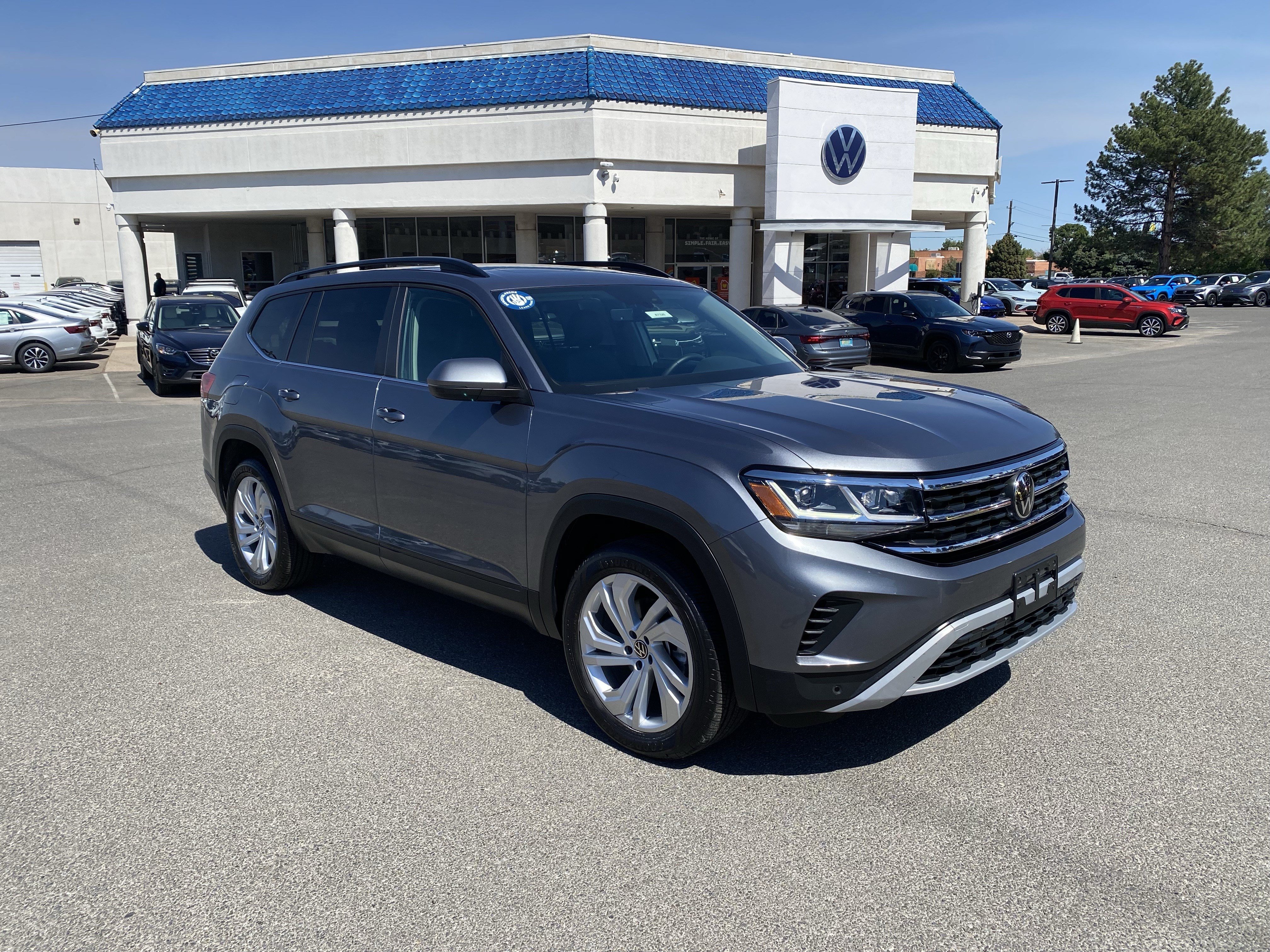 Certified 2023 Volkswagen Atlas SE w/ Panoramic Sunroof Package FWD image 48