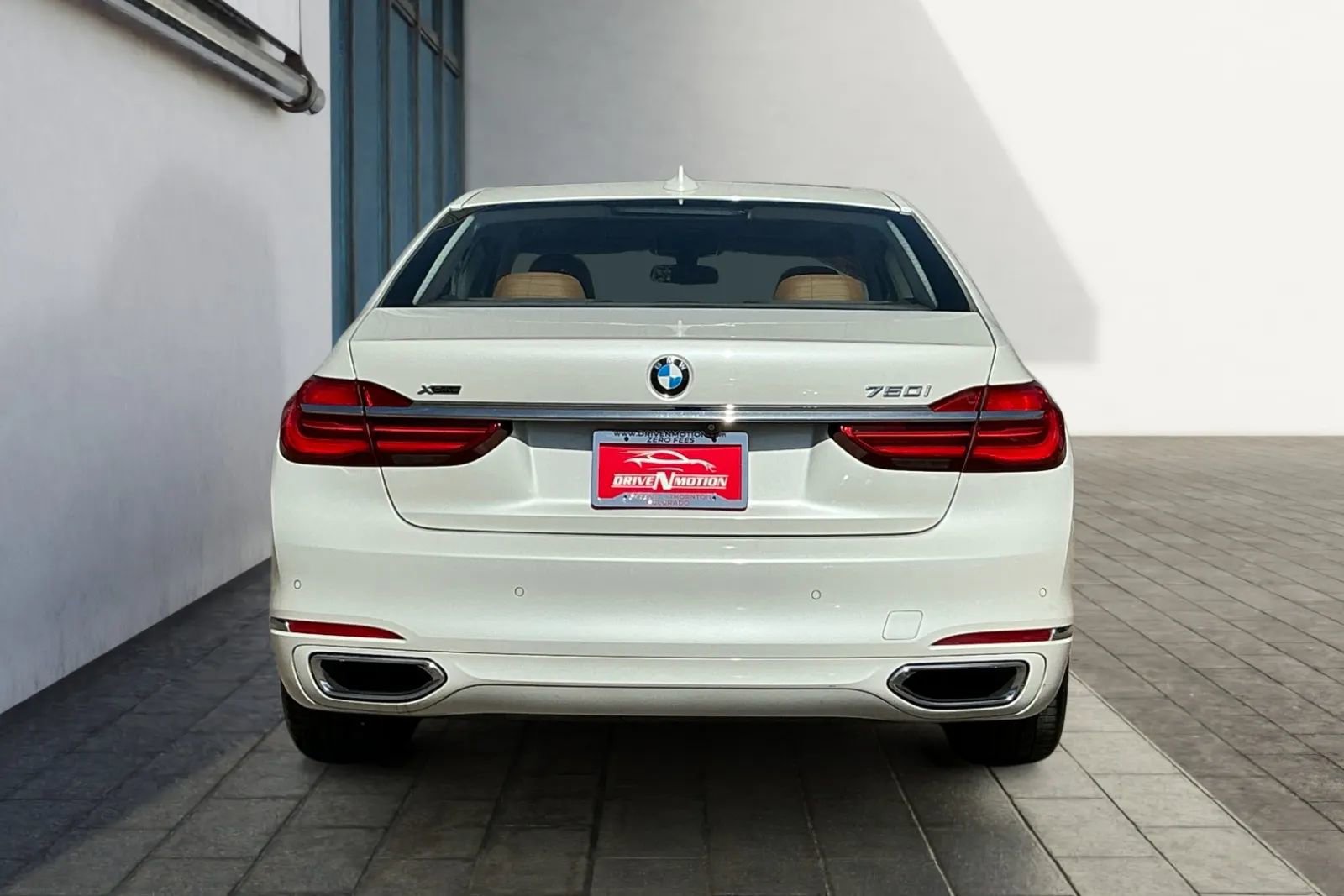 Used 2016 BMW 750i xDrive image 5